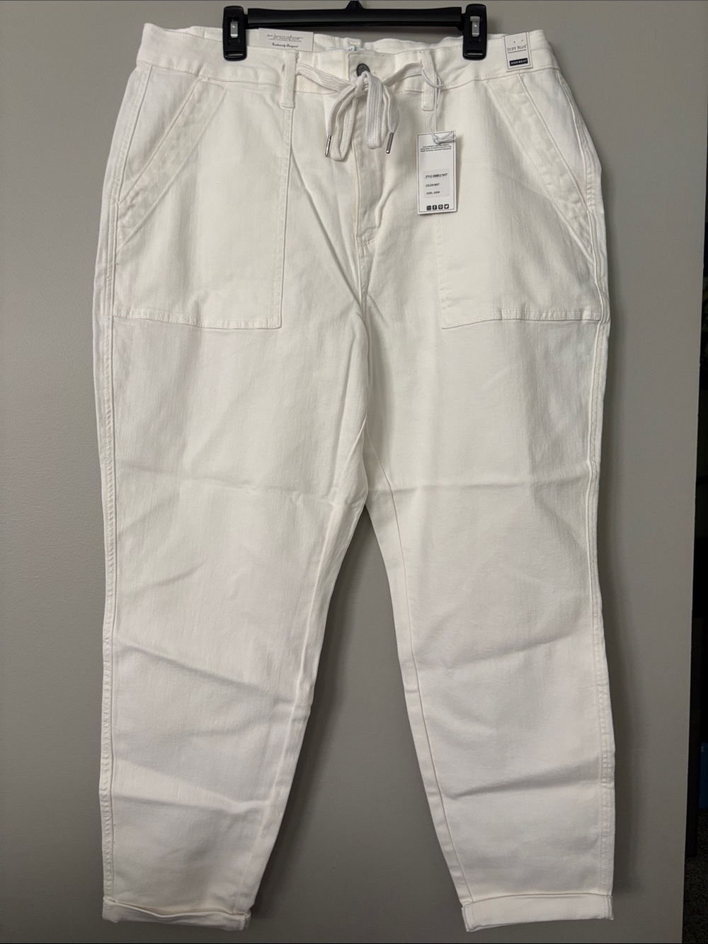 Judy Blue White High-Rise Jeans